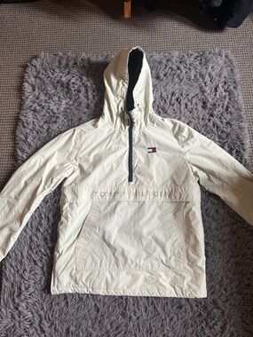 Tommy Hilfiger Off-White Pullover Hooded Windbreaker